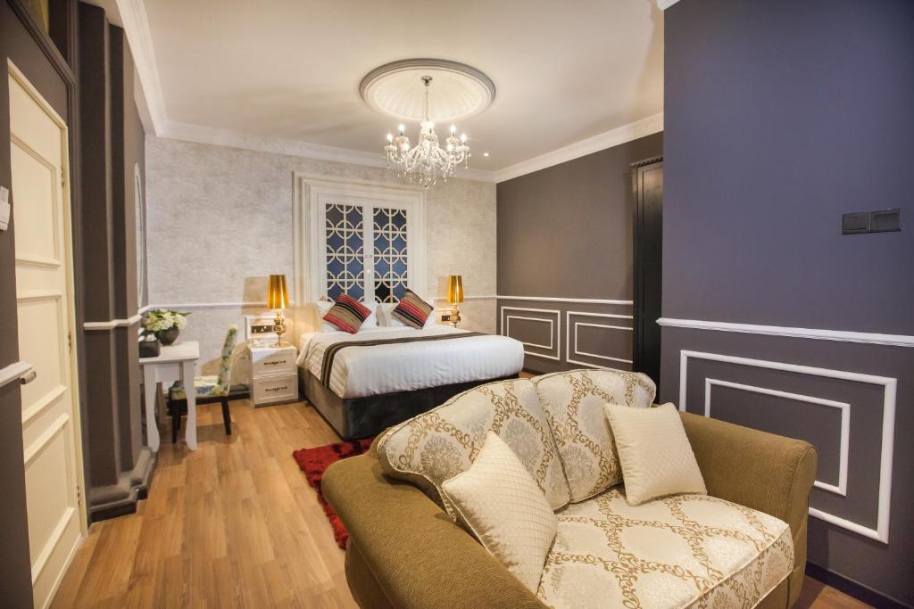 Сьюит (Полулюкс), Deluxcious Luxurious Heritage Hotel
