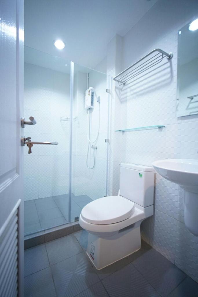 Двухместный (Улучшенный двухместный номер с 1 кроватью), Urban Hostel Bangkok