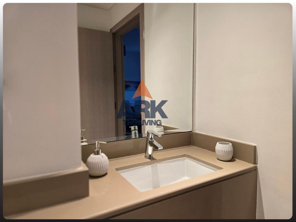 Ark Living Stay in Yas Island Room Type - Comfort Triple Room