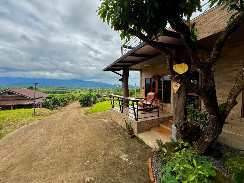 Private Lanna maple house 1BR 2BT - terrace panorama view, Chiang Mai