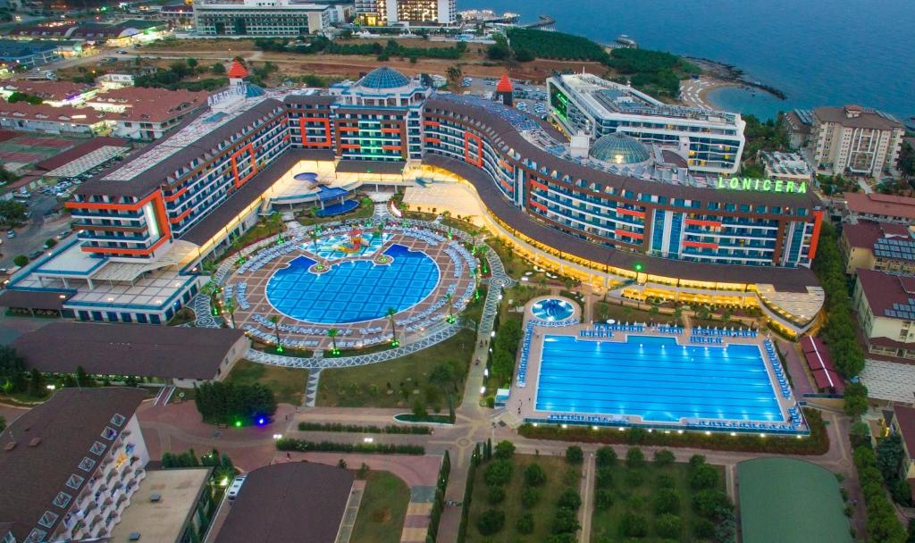Lonicera Resort & Spa Hotel - Ultra All Inclusive photo 1