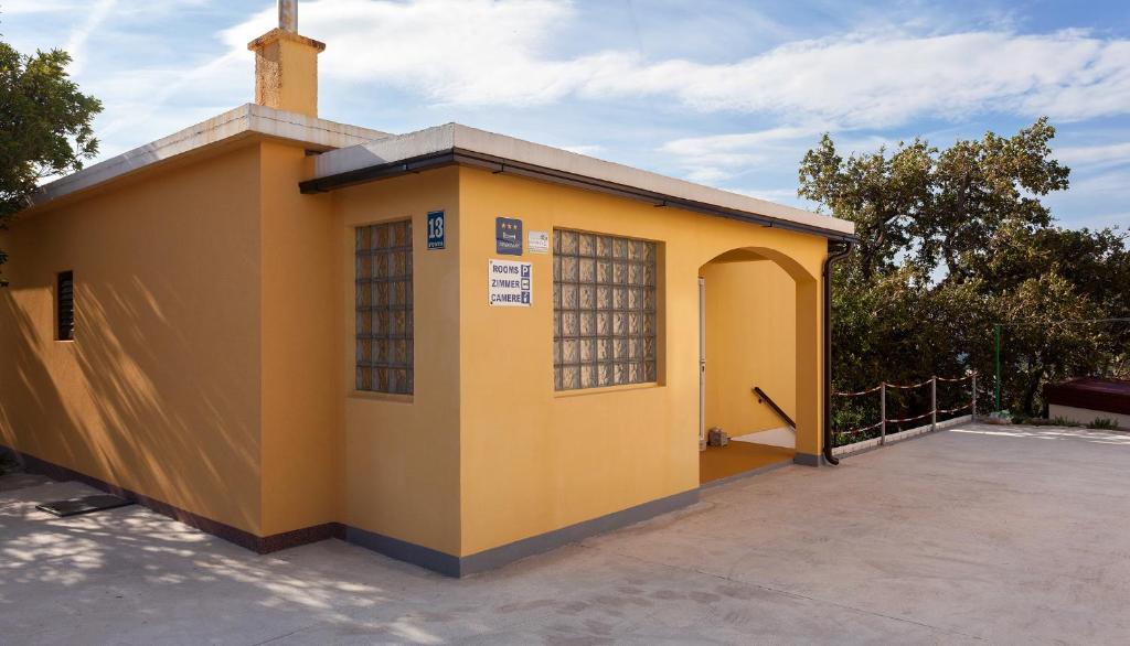 Apartman Davorka, Starigrad