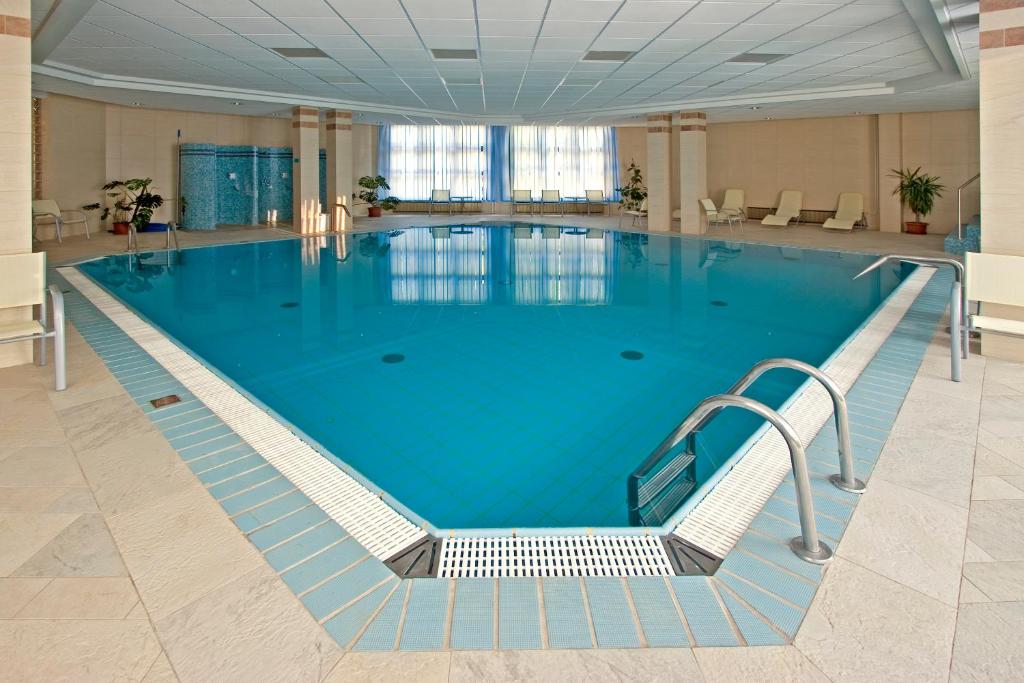 Rubin Wellness & Conference Hotel photo 3