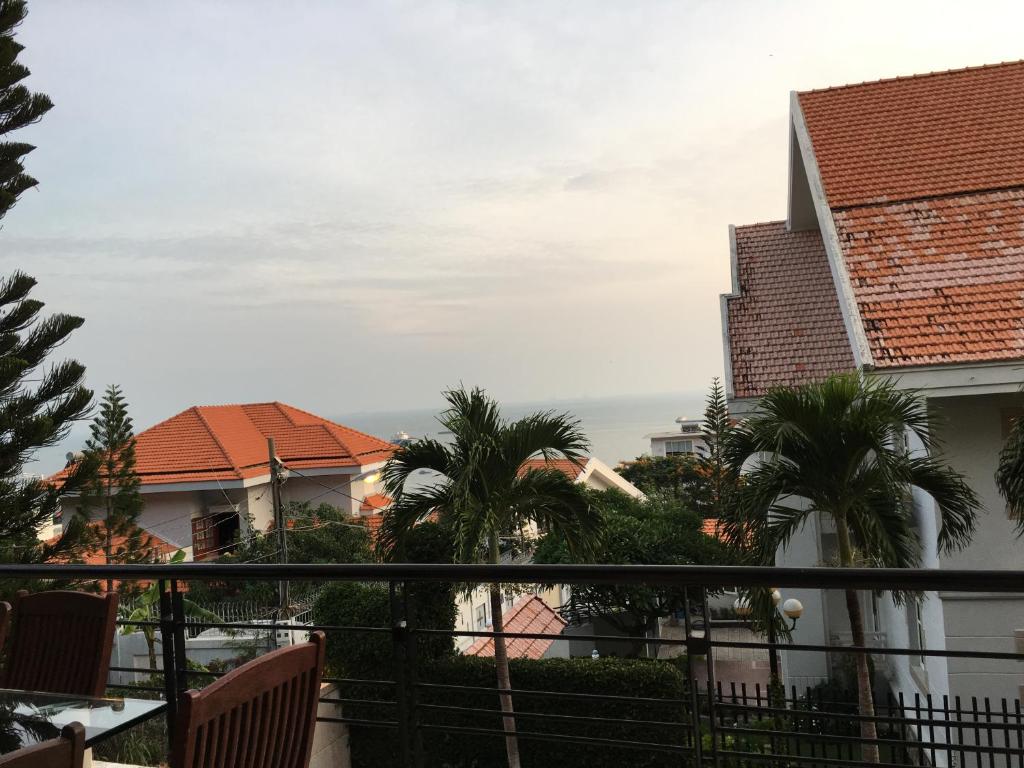 Вилла (Вилла с видом на море), Vung Tau Villa