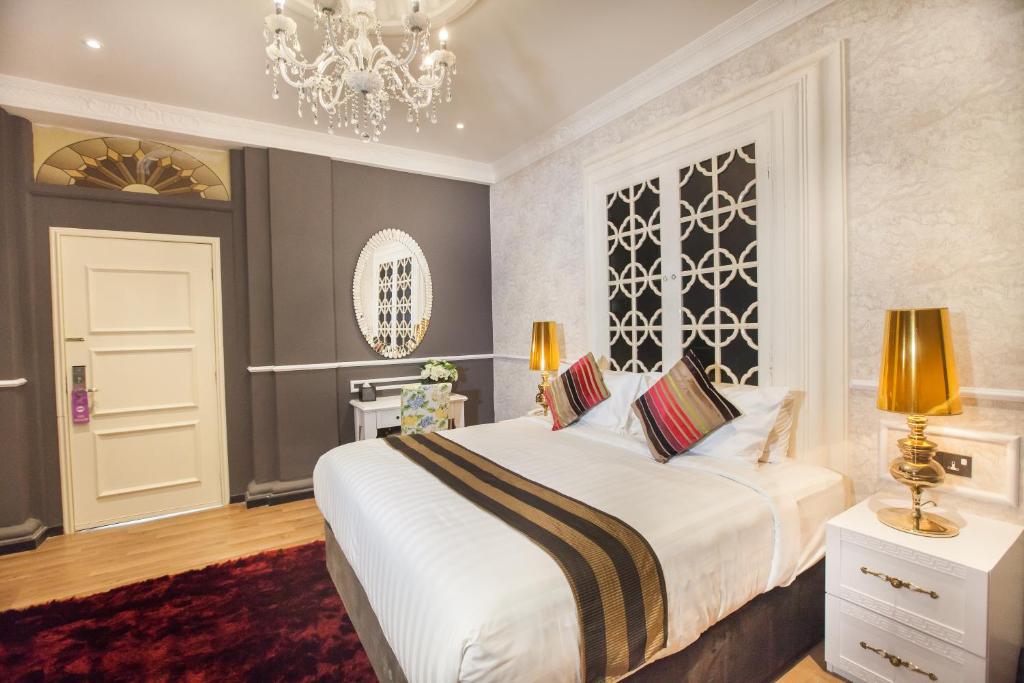 Сьюит (Полулюкс), Deluxcious Luxurious Heritage Hotel
