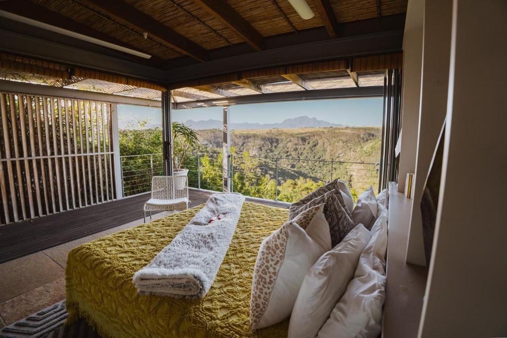 Oubaai Villa - Tap to explore photos