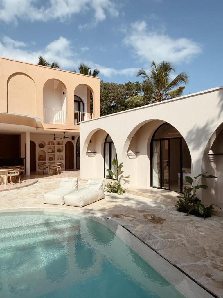 Together Boutique Villa - Tap to explore photos