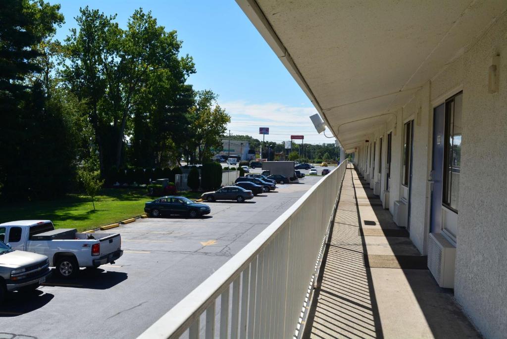 Motel 6-Chicopee, MA - Springfield photo 3