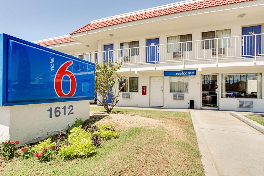 Motel 6 Tempe, AZ - Scottsdale South image
