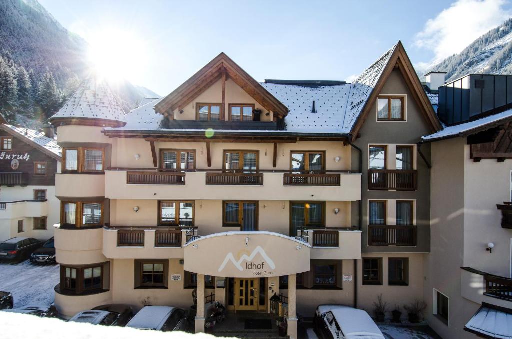 Hotel Idhof photo 1