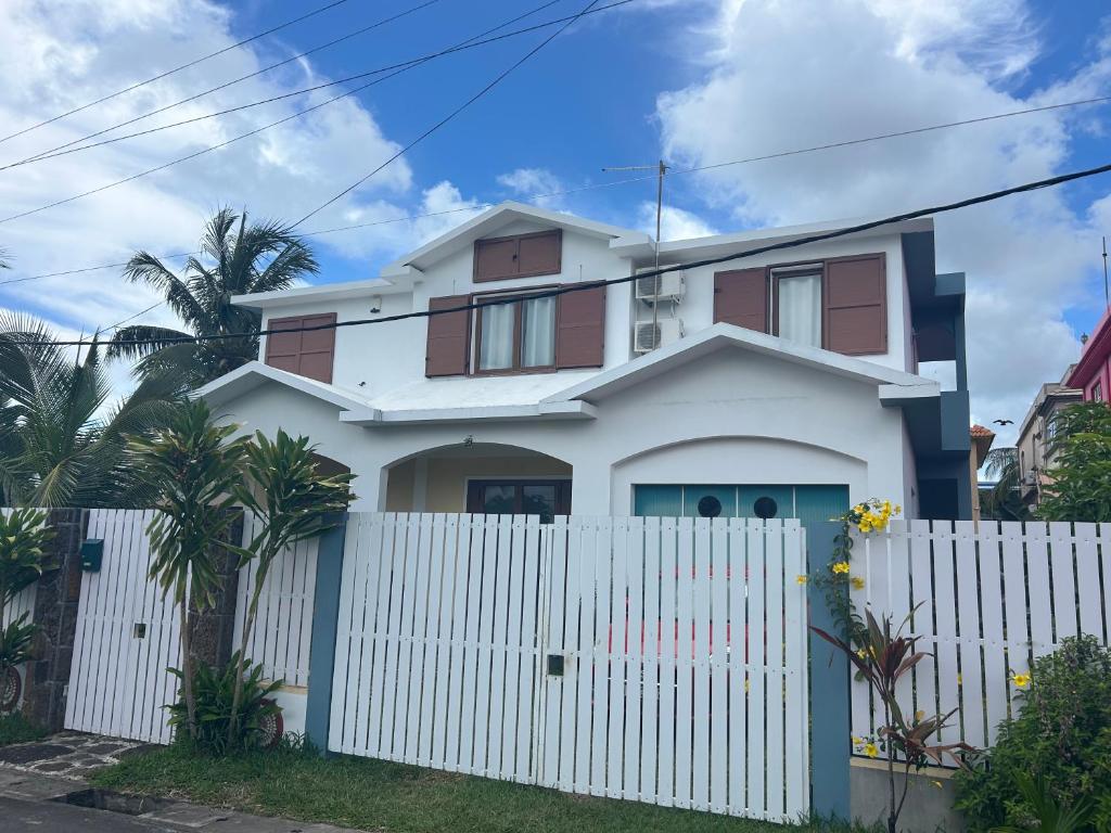 Villa Bergamasca, Mauritius