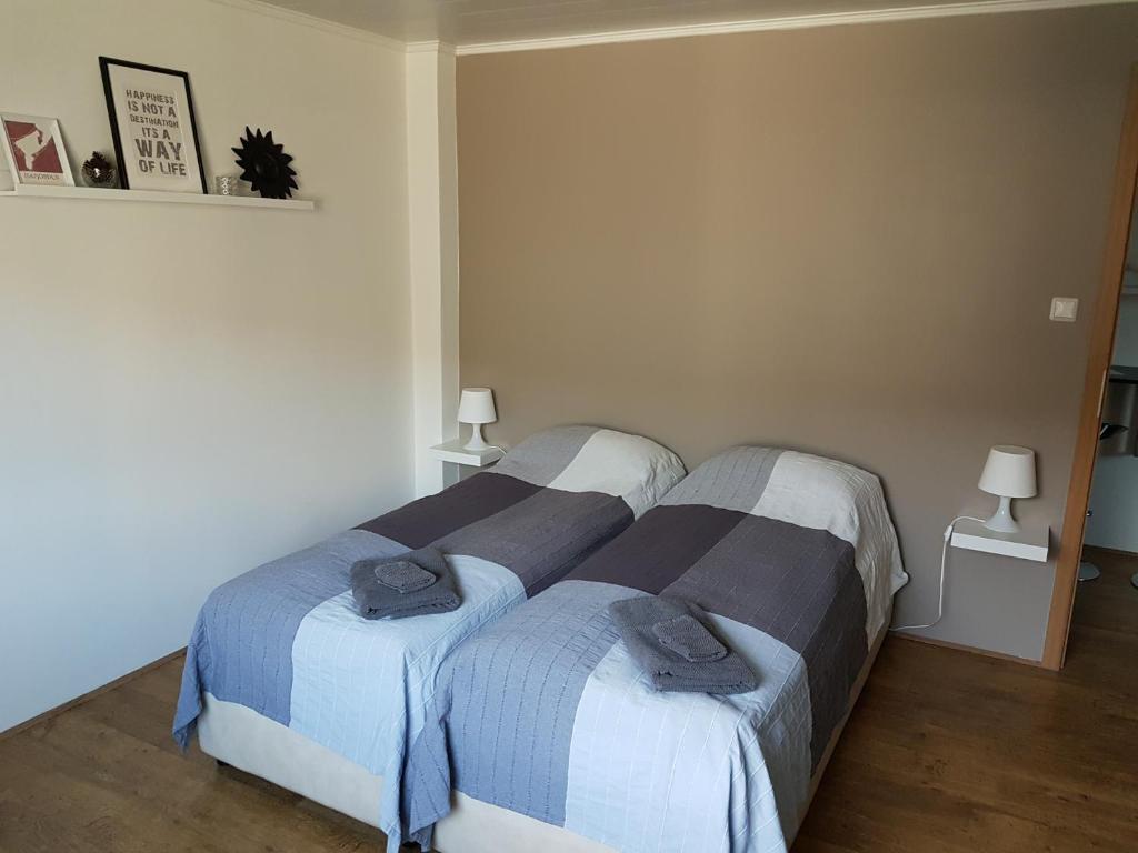 Sigurhæð - Apartment with all within your reach photo 2