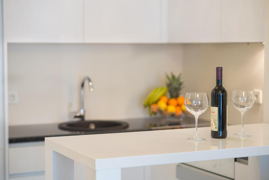 Апартаменты (Апартаменты-студия с видом на море), Apartment Ambient Tre Canne
