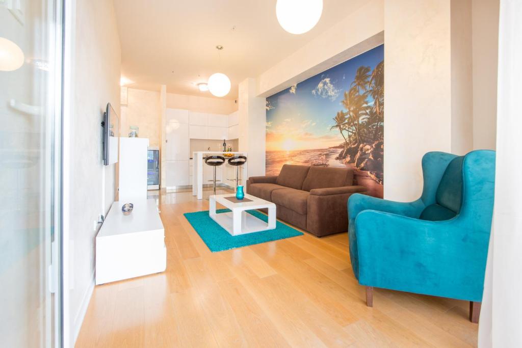 Апартаменты (Апартаменты-студия с видом на море), Apartment Ambient Tre Canne