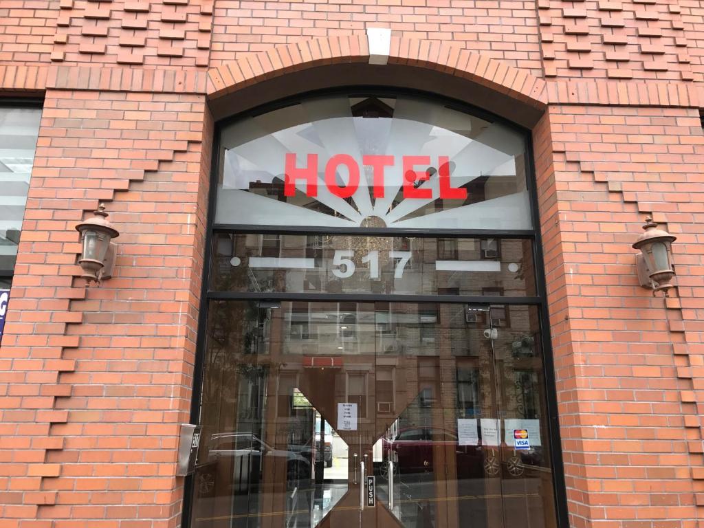 Phoenix Hotel Brooklyn Sunset Park image