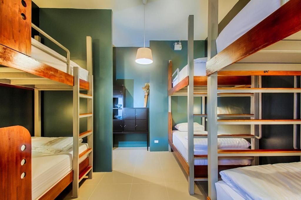 Номер (Кровать в общем 6-местном номере для женщин), Hom Hostel & Cooking Club