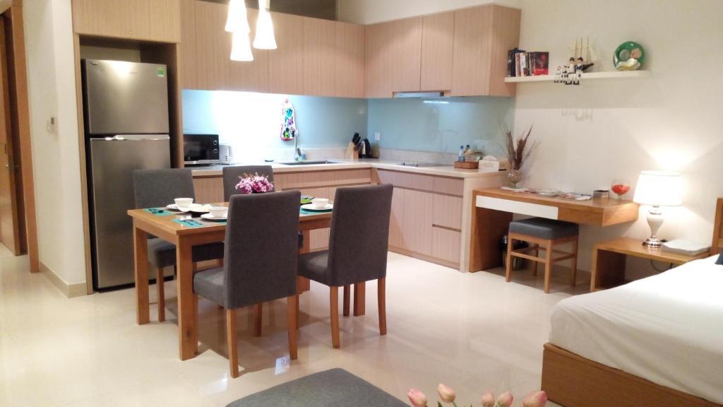 Ocean Apartment Spa & Golf Danang