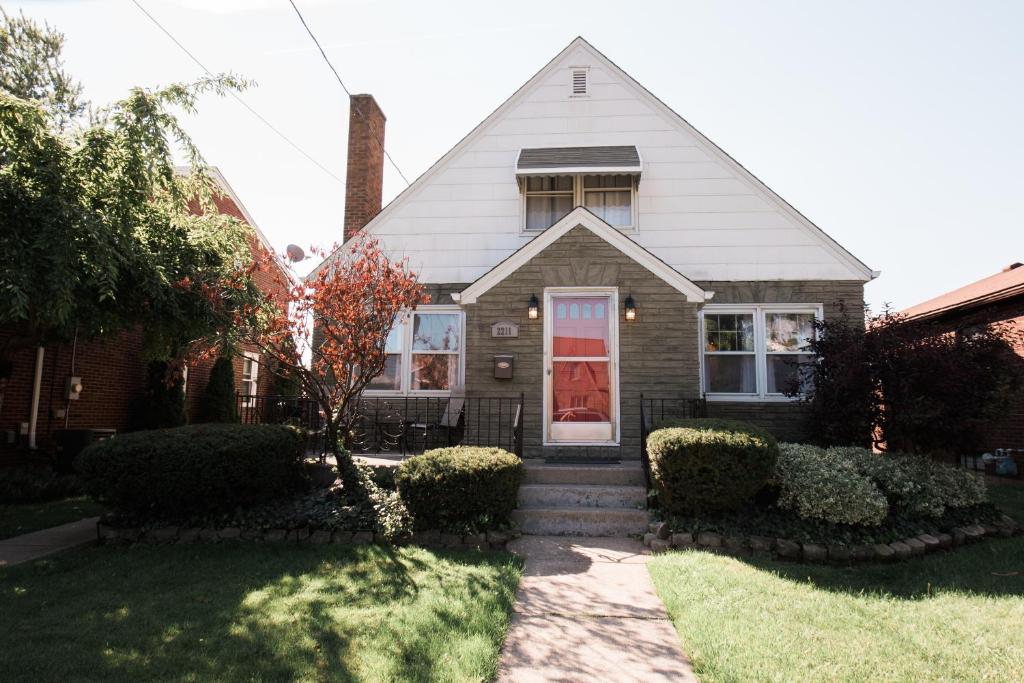 The Little Italy of Niagara Falls Bed & Breakfast photo 1