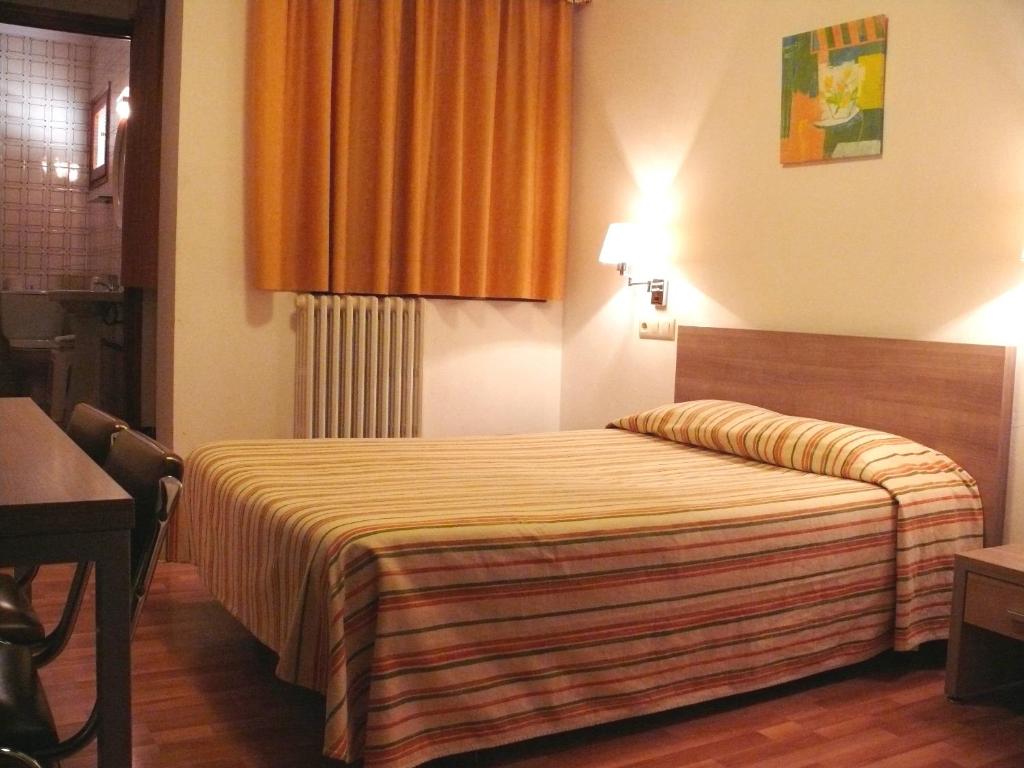 Hostal Muntanya photo 1