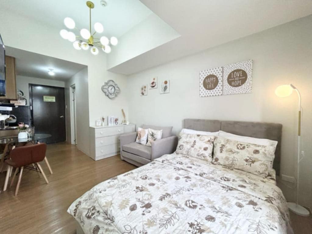 11F Condo at The Loop Tower Limketkai Center CDO