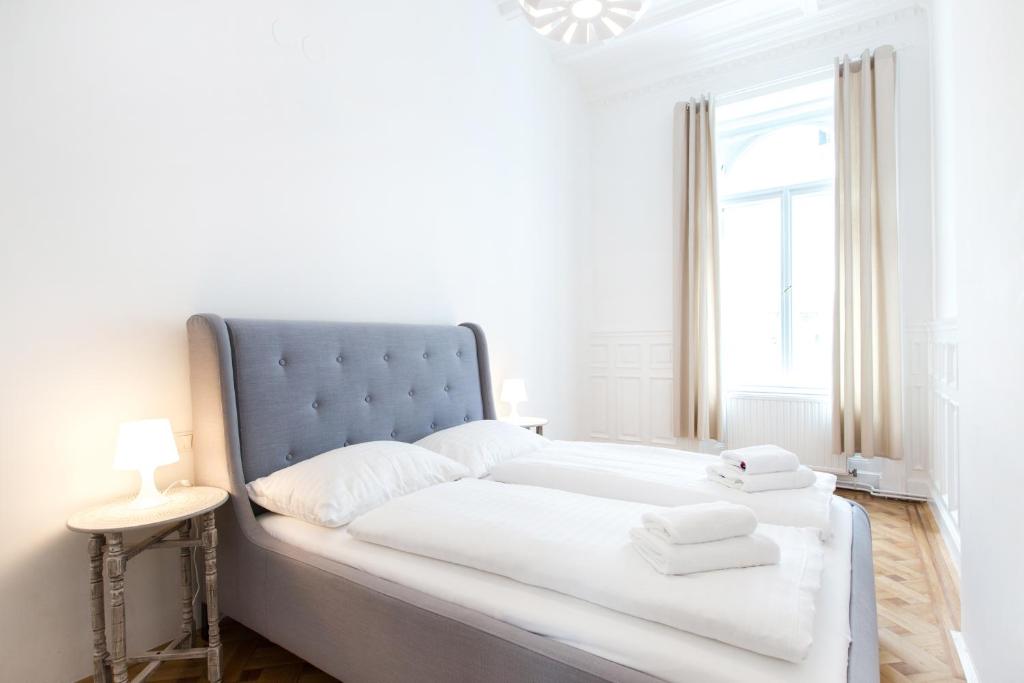 Апартаменты (Улучшенные апартаменты № 18B), HeyMi Apartments in City Center