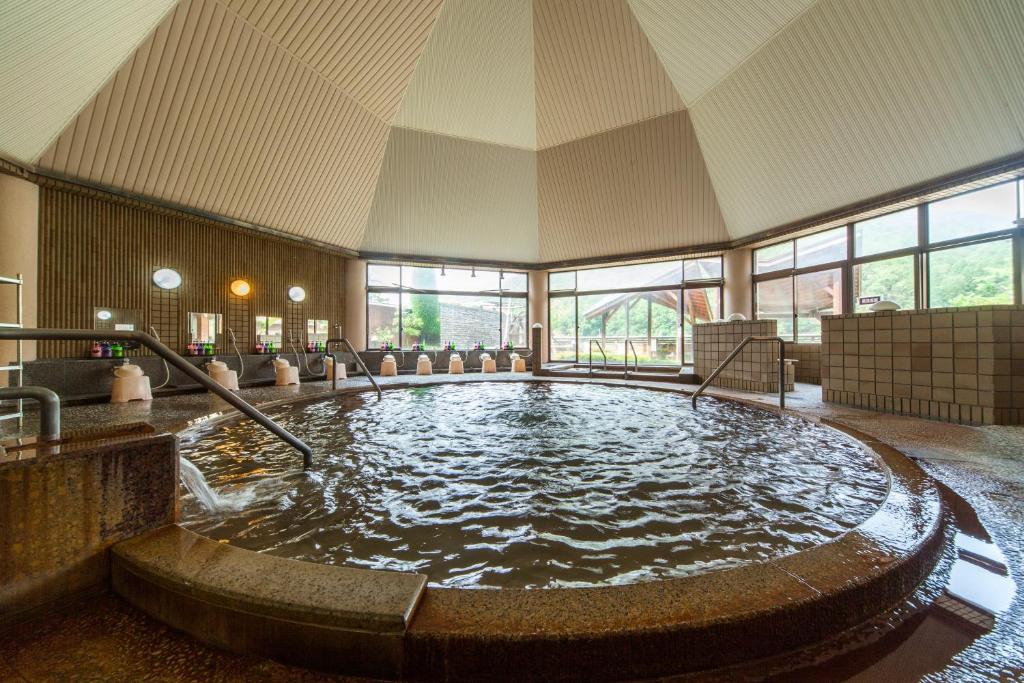 Hotel Silk Onsen Yamabiko photo 3