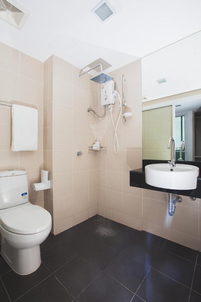 Апартаменты (Семейные апартаменты Делюкс), The WIDE Condotel - Phuket