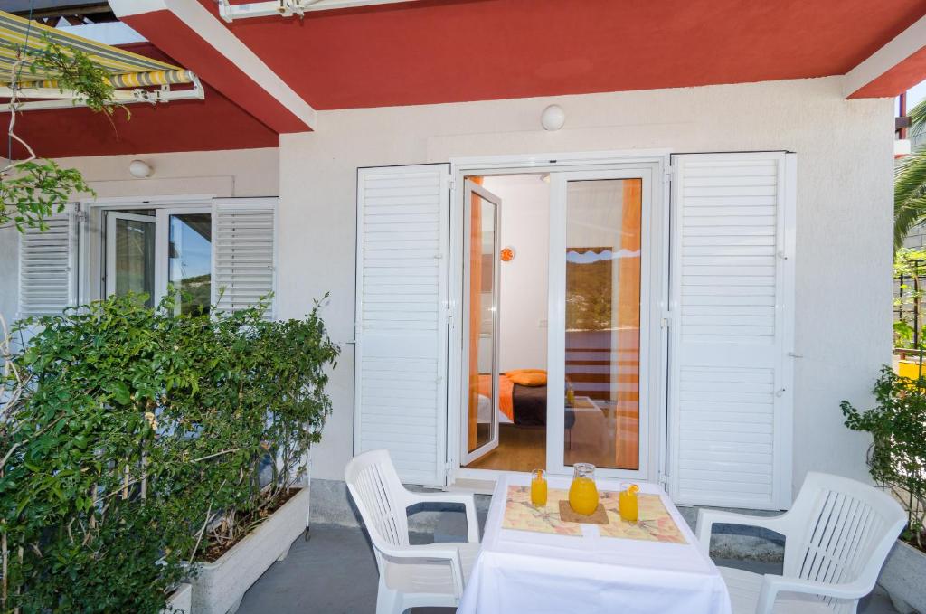 Apartments Matana Chano photo 4