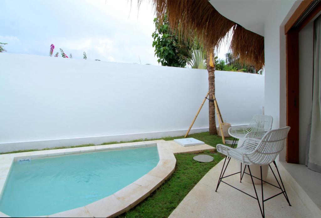 Номер (Бунгало в саду с собственным бассейном), The Apartments Canggu