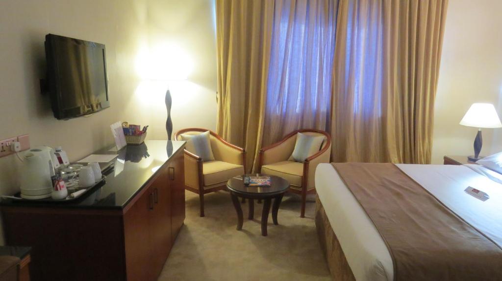 Двухместный (Двухместный номер Делюкс с 1 кроватью), Отель Al Jawhara Gardens Hotel