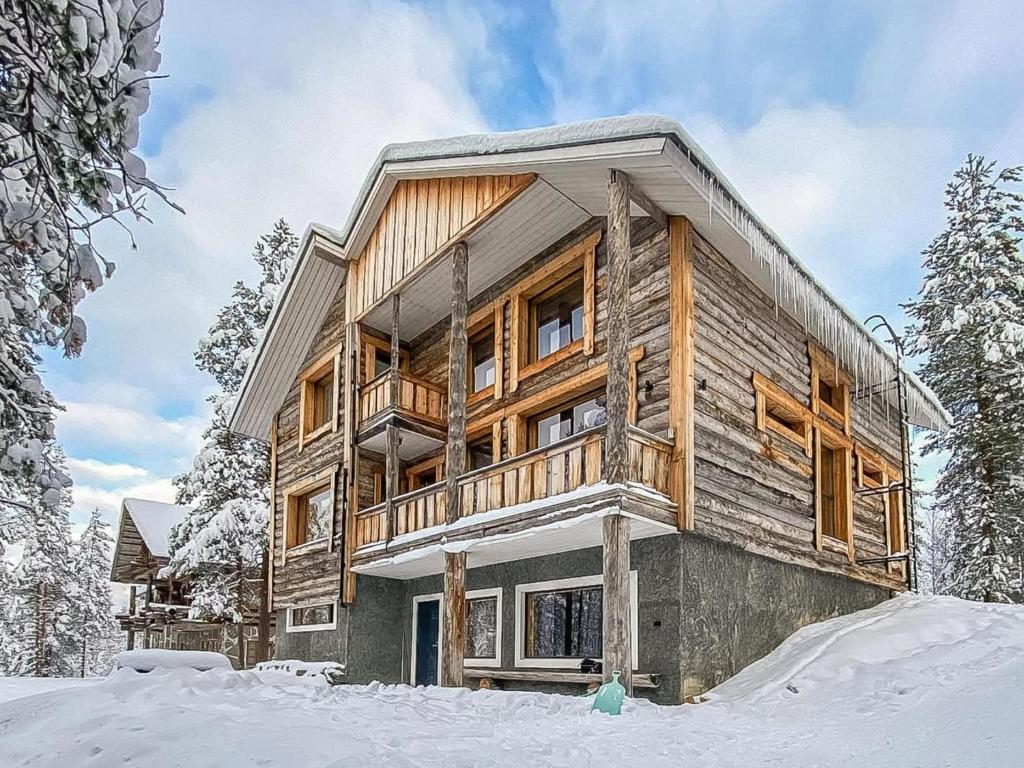 Holiday Home Pyhan kivi by Interhome