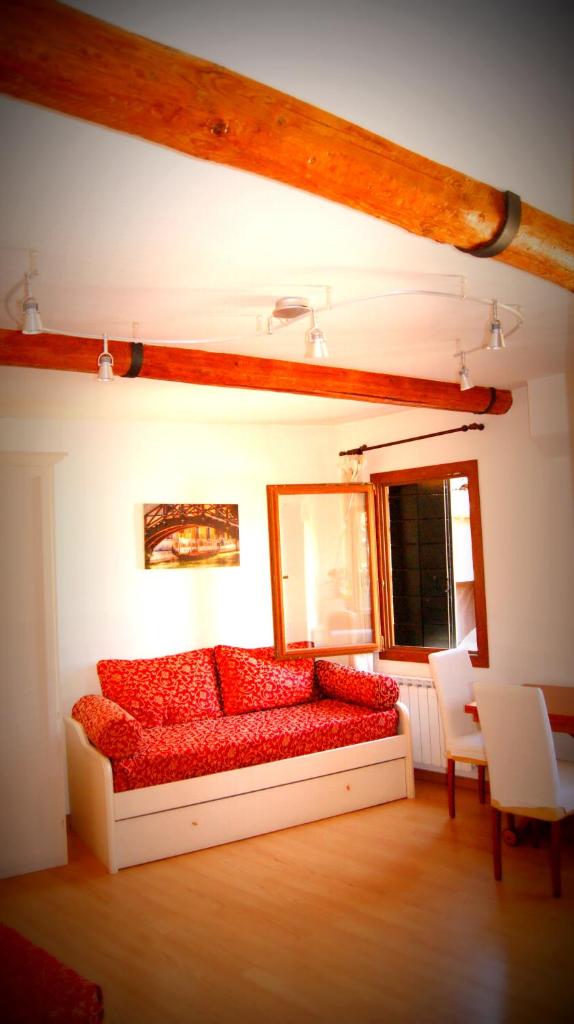 Venice Resorts photo 2