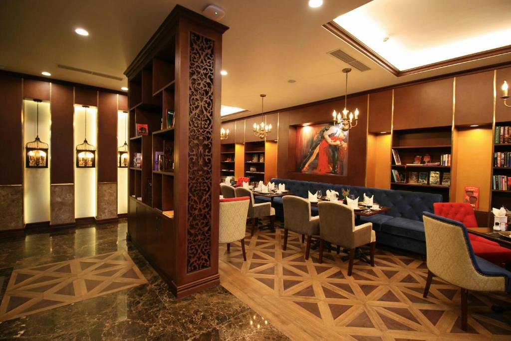 The Scarlett Boutique Hotel