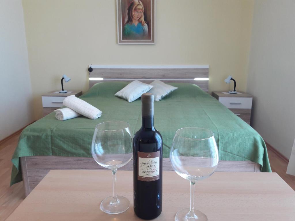 Guest House Jelsa photo 4