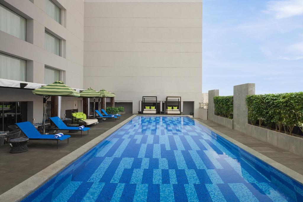 Courtyard by Marriott Ahmedabad photo 2
