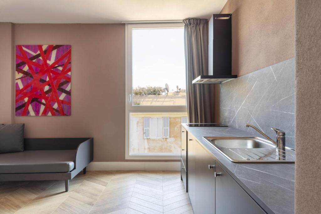 B&B Hotel Genova City Center Room Type - Suite