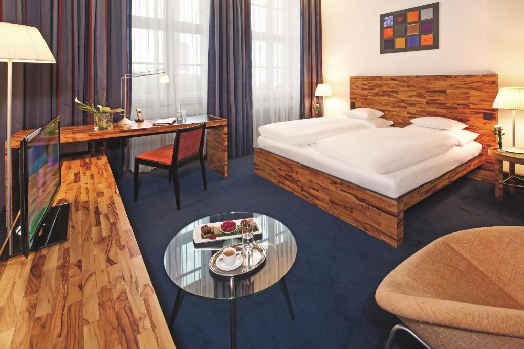 Двухместный (Номер с кроватью размера «king-size»), Mövenpick Hotel Berlin Am Potsdamer Platz