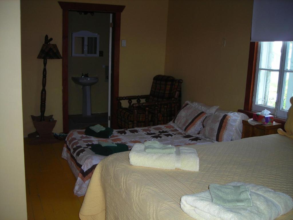 Gîte des Hauteurs et Café de la place photo 3