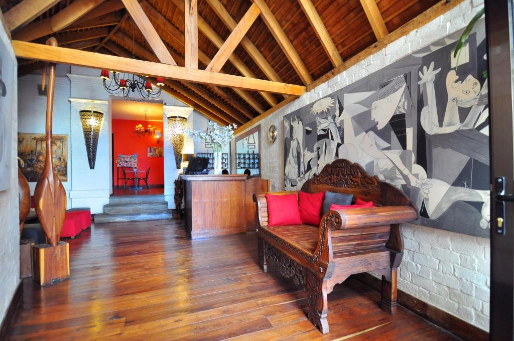 Rova Hotel photo 2