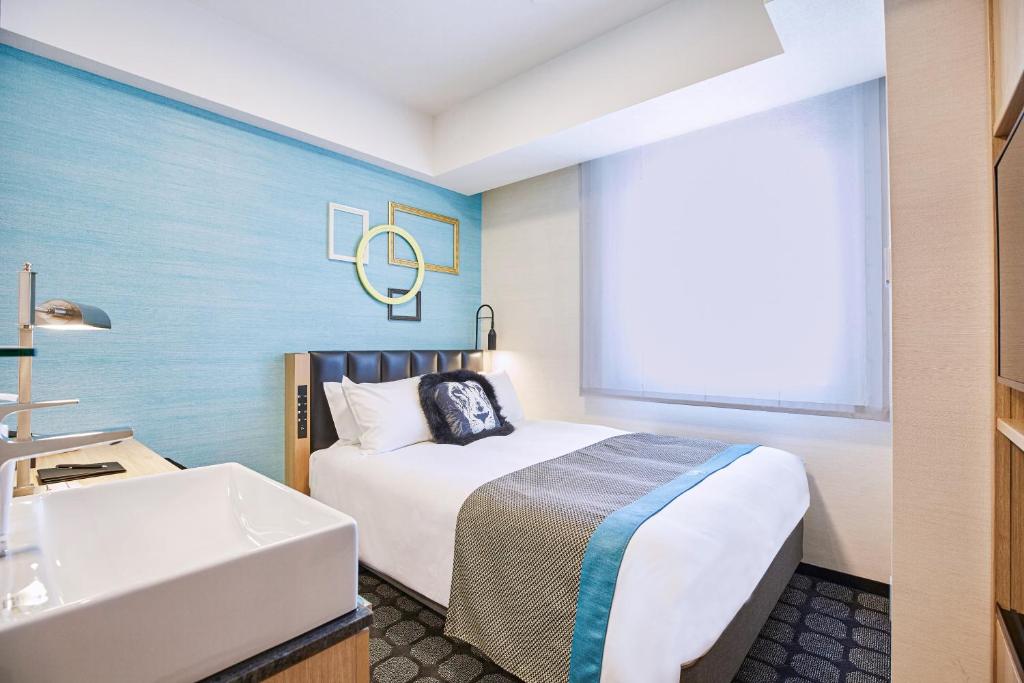 The Royal Park Canvas - Osaka Kitahama Room Type - Compact double Non-Smoking