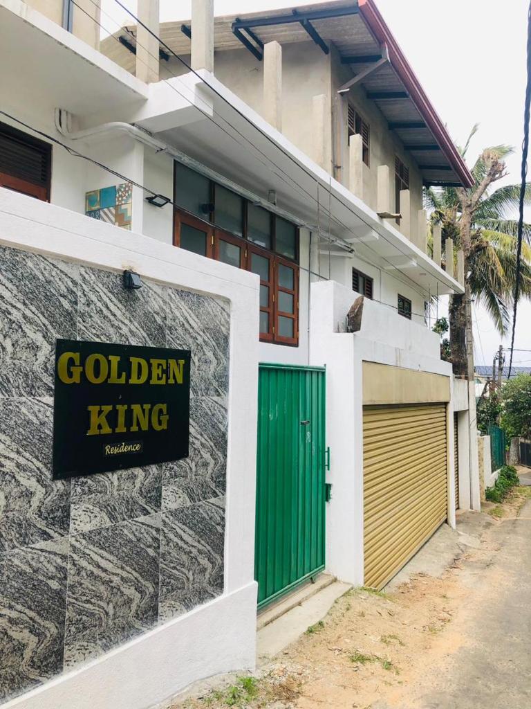 Golden King Residence Kandy - Tap to explore photos