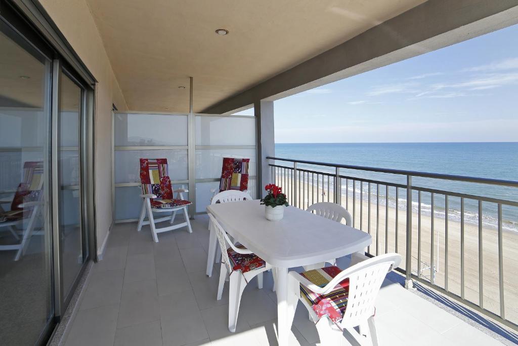 Apartamento frente al mar photo 2