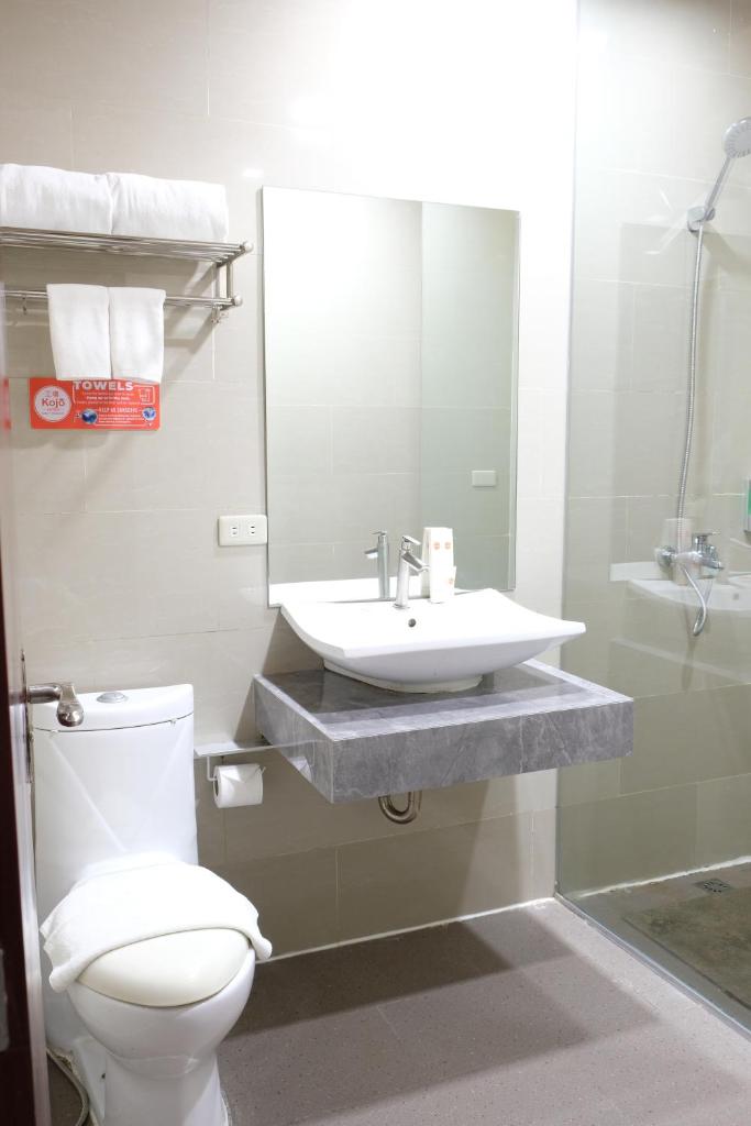 Kojo Hotels Cebu -Mandaue - Tap to explore photos