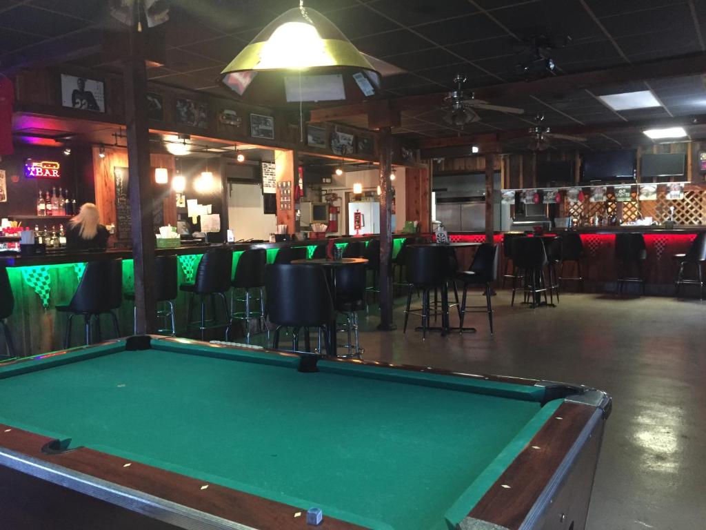 Gators Inn on the Bayou photo 4