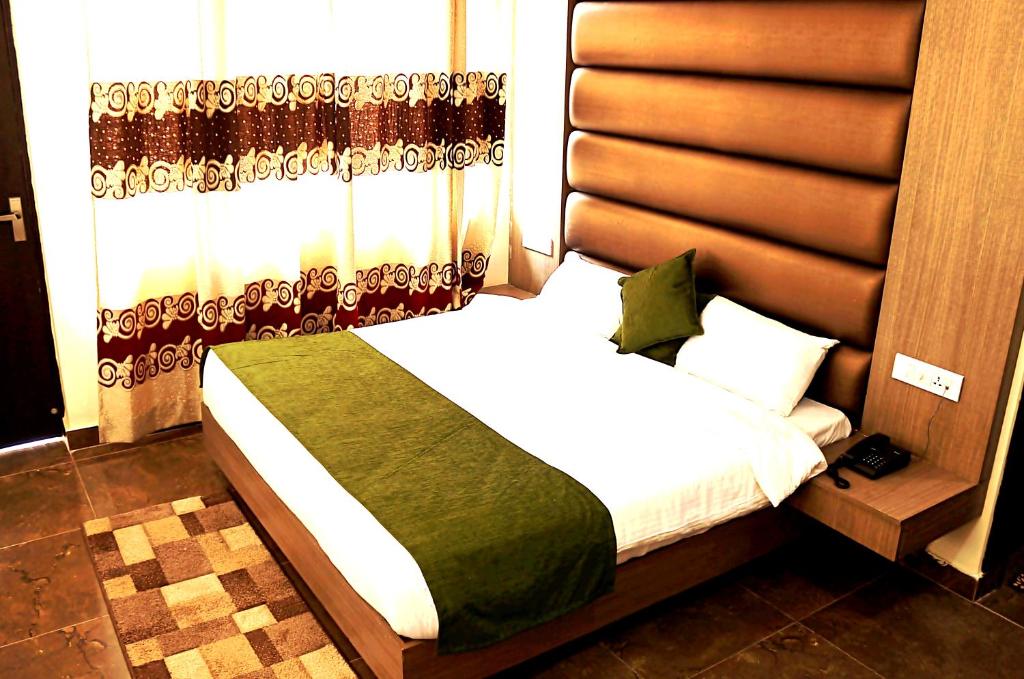 Двухместный (Двухместный номер Делюкс с 1 кроватью), Hotel Trihari