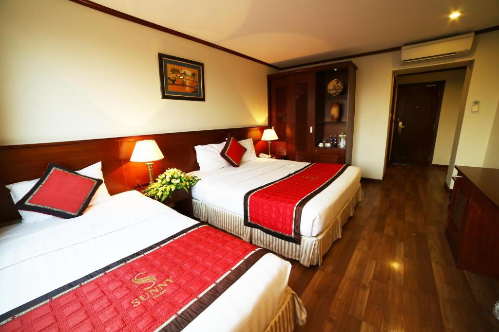 Khách Sạn Sunny 3