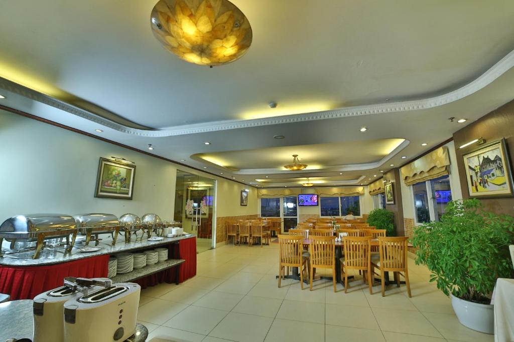 Khách Sạn Sunny 3