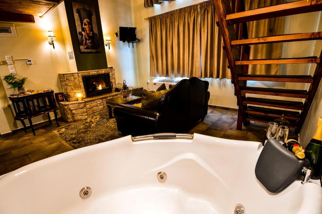 Camelia Suites photo 4