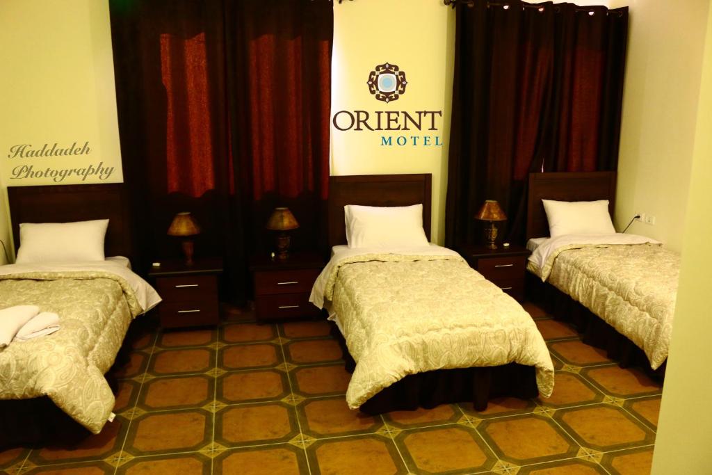 Orient Hotel photo 4
