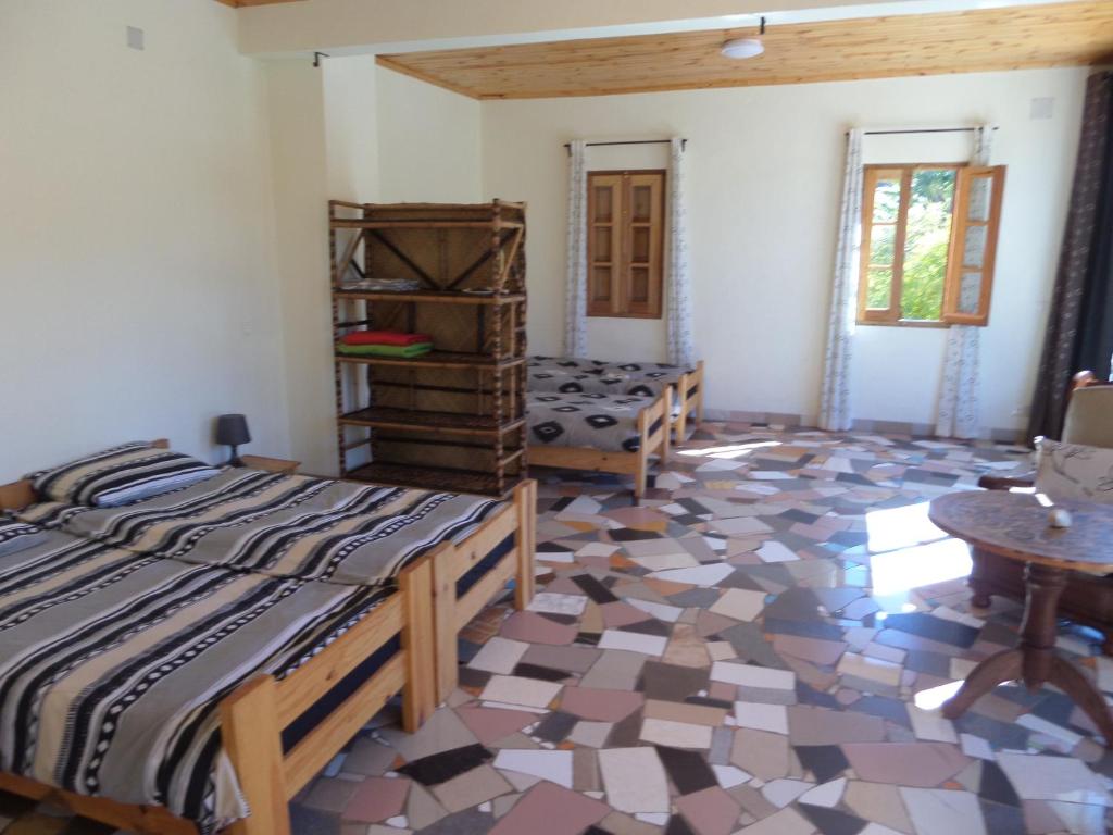 Meva Guesthouse - Tap to explore photos